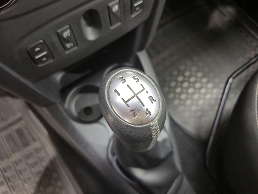 Renault Sandero Privilege, 2015 года, пробег 84146 км