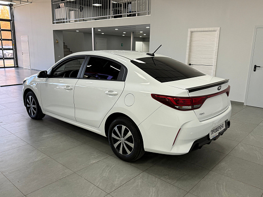 Kia Rio, 2021 года, пробег 86000 км