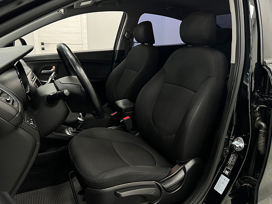 Kia Rio Luxe, 2017 года, пробег 118000 км