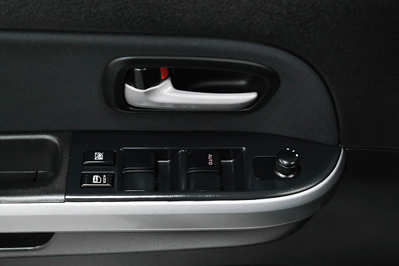 Suzuki Grand Vitara, 2012 года, пробег 263000 км