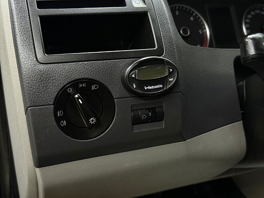 Volkswagen Transporter, 2012 года, пробег 366277 км