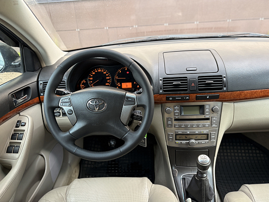 Toyota Avensis, 2007 года, пробег 329287 км