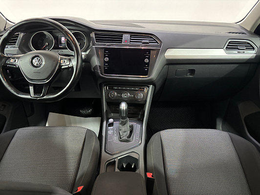 Volkswagen Tiguan Winter Edition, 2019 года, пробег 180359 км