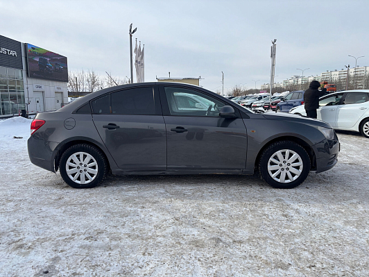 Chevrolet Cruze LS, 2010 года, пробег 255600 км