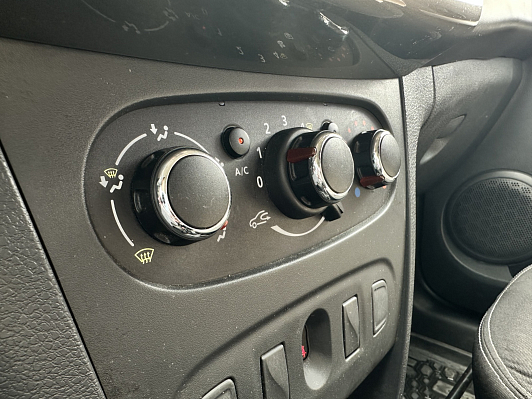 Renault Sandero, 2021 года, пробег 126000 км