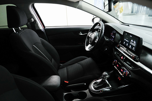 Kia Cerato Prestige, 2019 года, пробег 68406 км