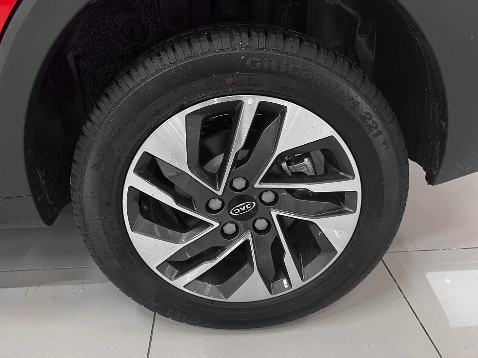 JAC JS3 Luxury, красный