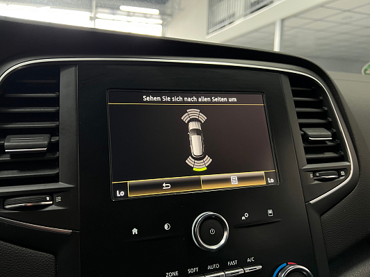 Renault Megane, 2019 года, пробег 90730 км