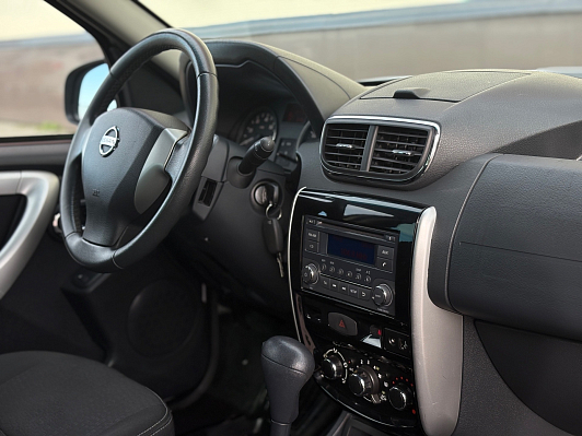 Nissan Terrano, 2015 года, пробег 107407 км