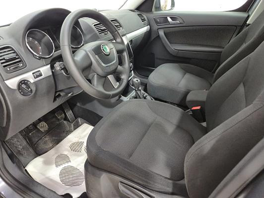 Skoda Yeti Ambition, 2010 года, пробег 241055 км
