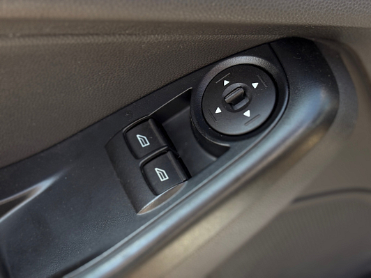 Ford Fiesta Ambiente, 2016 года, пробег 65761 км