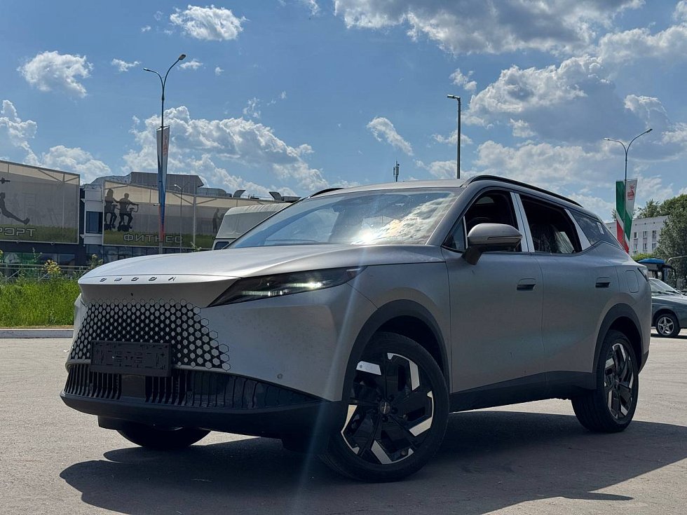 Omoda C7 Драйв, серый