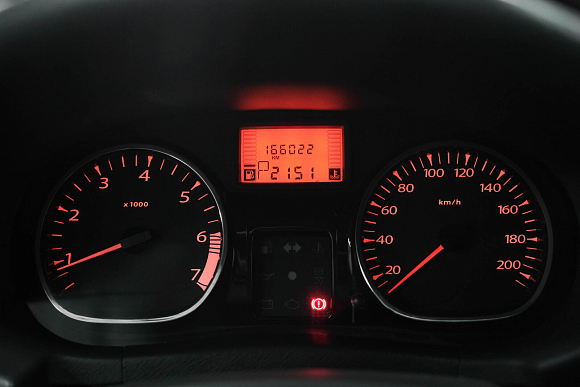 Renault Duster Luxe Privilege, 2013 года, пробег 166000 км