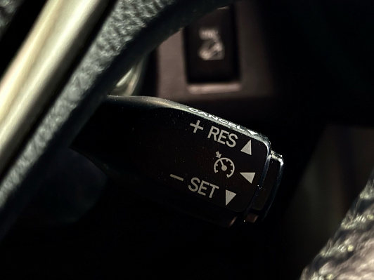 Toyota RAV4, 2014 года, пробег 137180 км