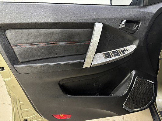 Geely Emgrand X7 Comfort, 2016 года, пробег 66454 км