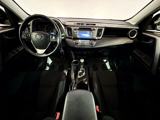 Toyota RAV4, 2014 года, пробег 137180 км