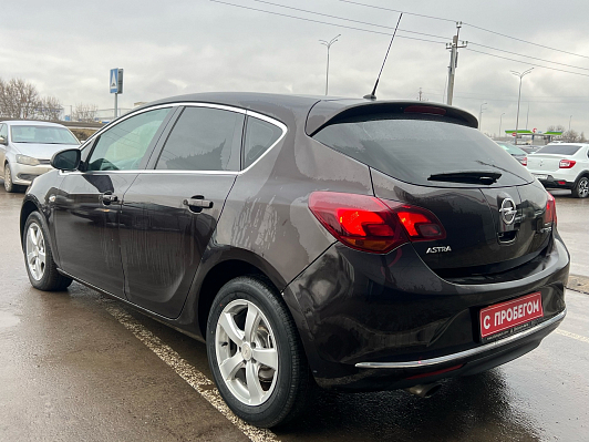 Opel Astra Cosmo, 2014 года, пробег 125650 км