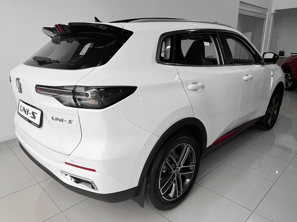 Changan UNI-S (CS55 Plus) Tech, белый