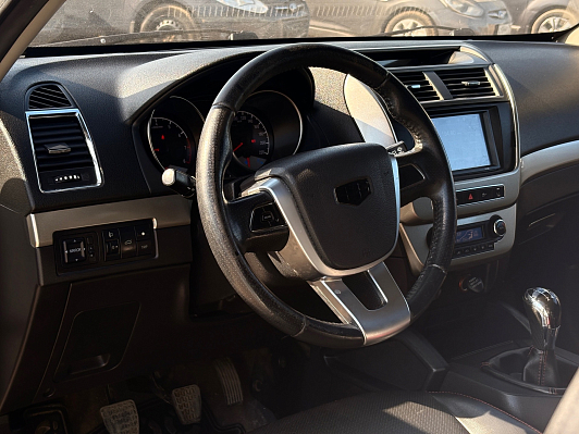 Geely Emgrand X7 Luxury, 2016 года, пробег 137000 км