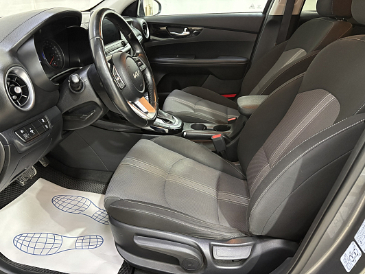 Kia Cerato Luxe, 2022 года, пробег 102000 км