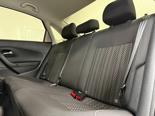 Volkswagen Polo Trendline, 2016 года, пробег 145000 км