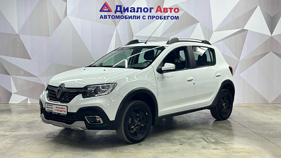 Renault Sandero Stepway Life, 2020 года, пробег 45000 км
