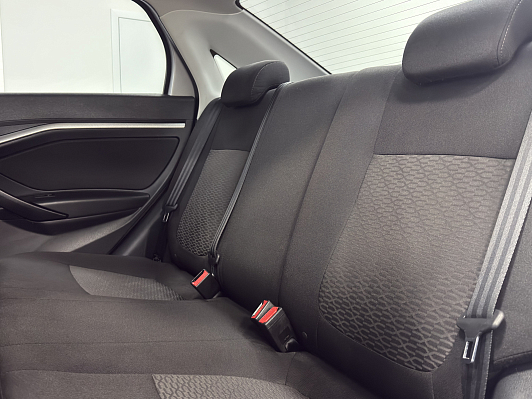 Lada (ВАЗ) Vesta Comfort, 2021 года, пробег 60498 км