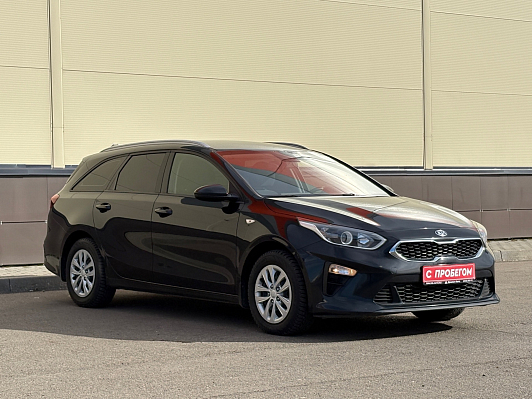 Kia Ceed Luxe, 2021 года, пробег 102400 км