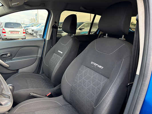 Renault Sandero, 2017 года, пробег 97000 км