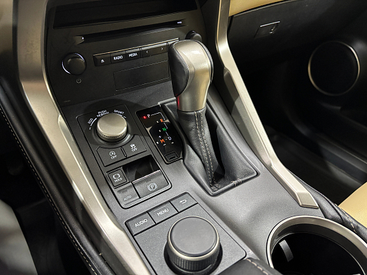 Lexus NX Executive, 2014 года, пробег 175971 км