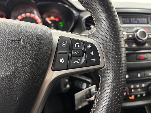 Lada (ВАЗ) Vesta Comfort Winter, 2020 года, пробег 61825 км
