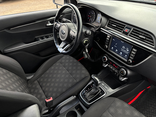 Kia Rio Prestige, 2019 года, пробег 108000 км