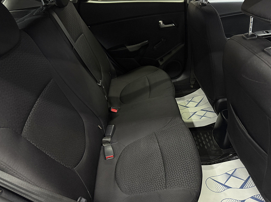 Kia Rio Luxe, 2015 года, пробег 84931 км