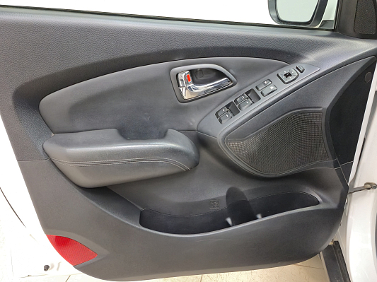 Hyundai ix35 Prestige, 2011 года, пробег 134858 км