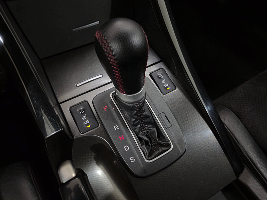 Honda Accord, 2011 года, пробег 189473 км