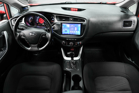 Kia Ceed, 2015 года, пробег 105814 км