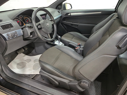 Opel Astra, 2010 года, пробег 122631 км