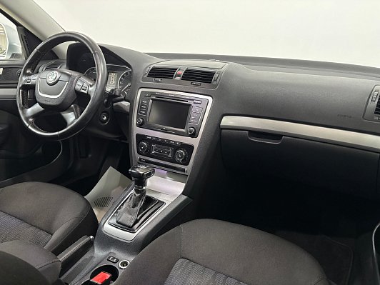 Skoda Octavia Elegance, 2011 года, пробег 255197 км