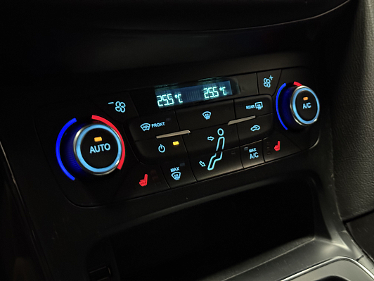Ford Focus Titanium, 2017 года, пробег 87409 км