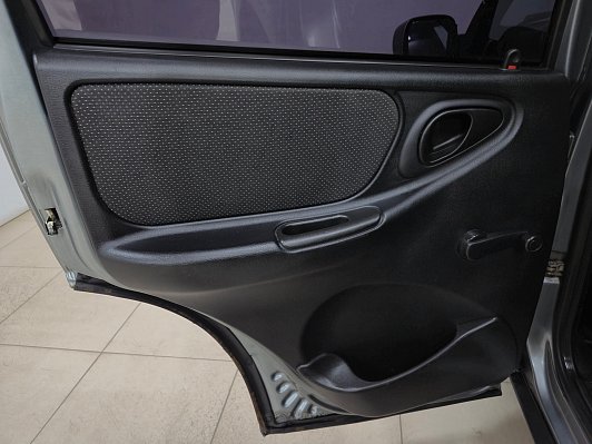 Chevrolet Niva GLC, 2011 года, пробег 161840 км