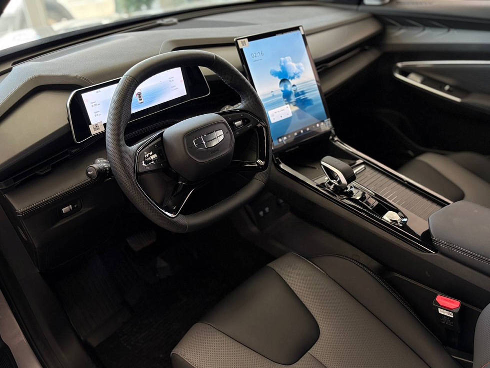 Geely Cityray Flagship Sport, серебряный