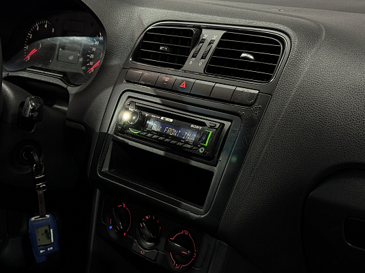 Volkswagen Polo Trendline, 2012 года, пробег 223464 км