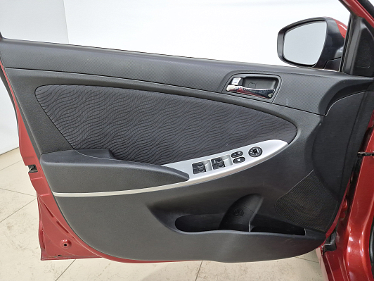 Hyundai Solaris Comfort, 2011 года, пробег 189911 км