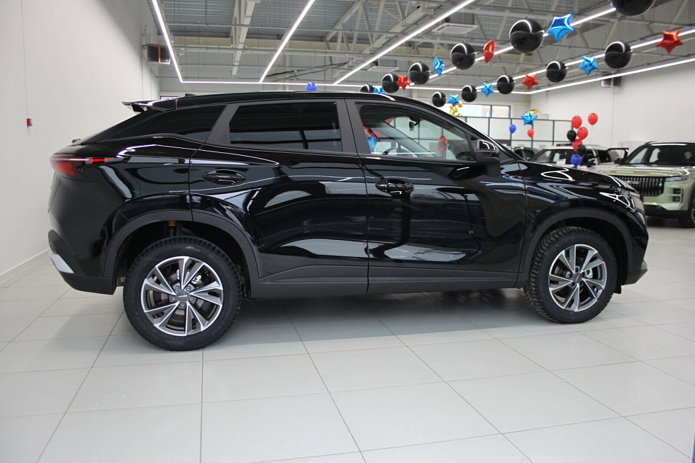 Omoda C5 Fun, черный