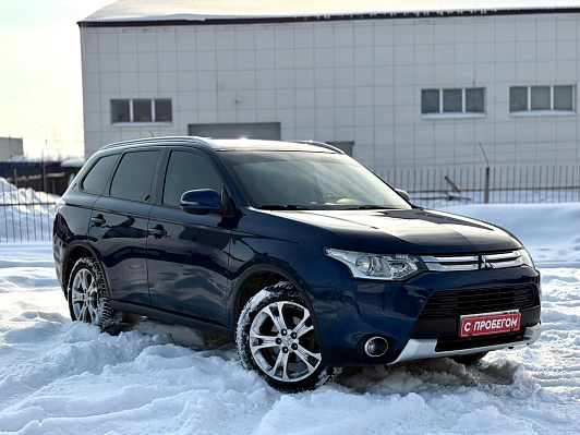 Mitsubishi Outlander Instyle, 2014 года, пробег 178000 км