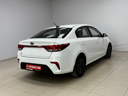 Kia Rio Luxe, 2017 года, пробег 202208 км