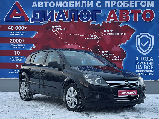 Opel Astra, 2011 года, пробег 159000 км