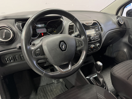 Renault Kaptur Life, 2017 года, пробег 167000 км
