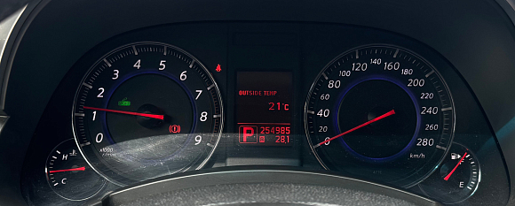 Infiniti FX Hi-tech, 2009 года, пробег 254970 км