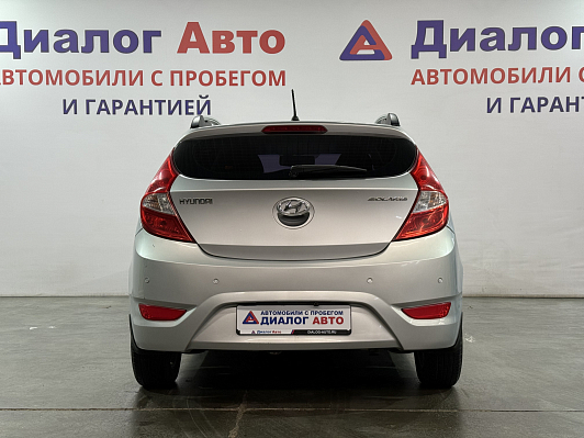 Hyundai Solaris Style, 2013 года, пробег 170000 км